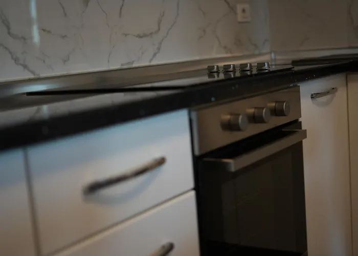 Lovely 2 Bedrooms 골렘