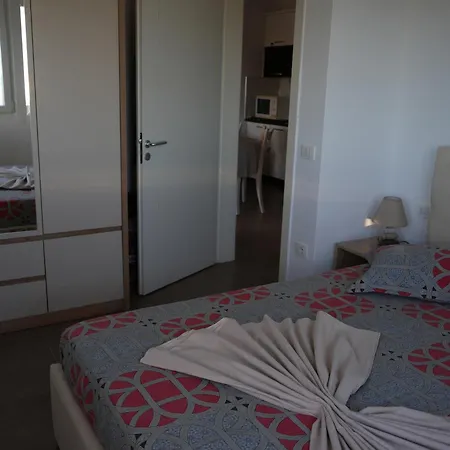 Lovely 2 Bedrooms 100m From The Appartamento